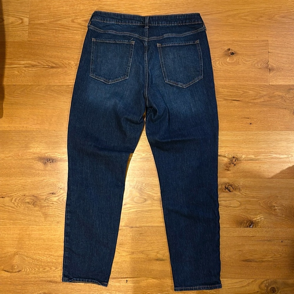 Old Navy OG Straight - Mid Rise - Picture 7 of 9